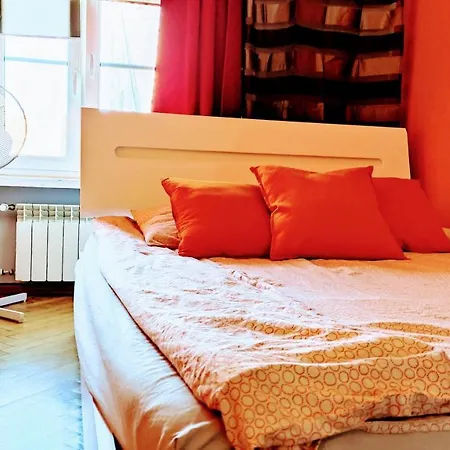 Apartmán Rynek Starego Miasta Old Town Market Square - 2 Bedrooms *