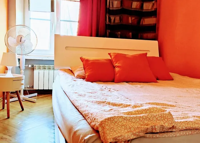 Διαμέρισμα Rynek Starego Miasta Old Town Market Square - 2 Bedrooms *